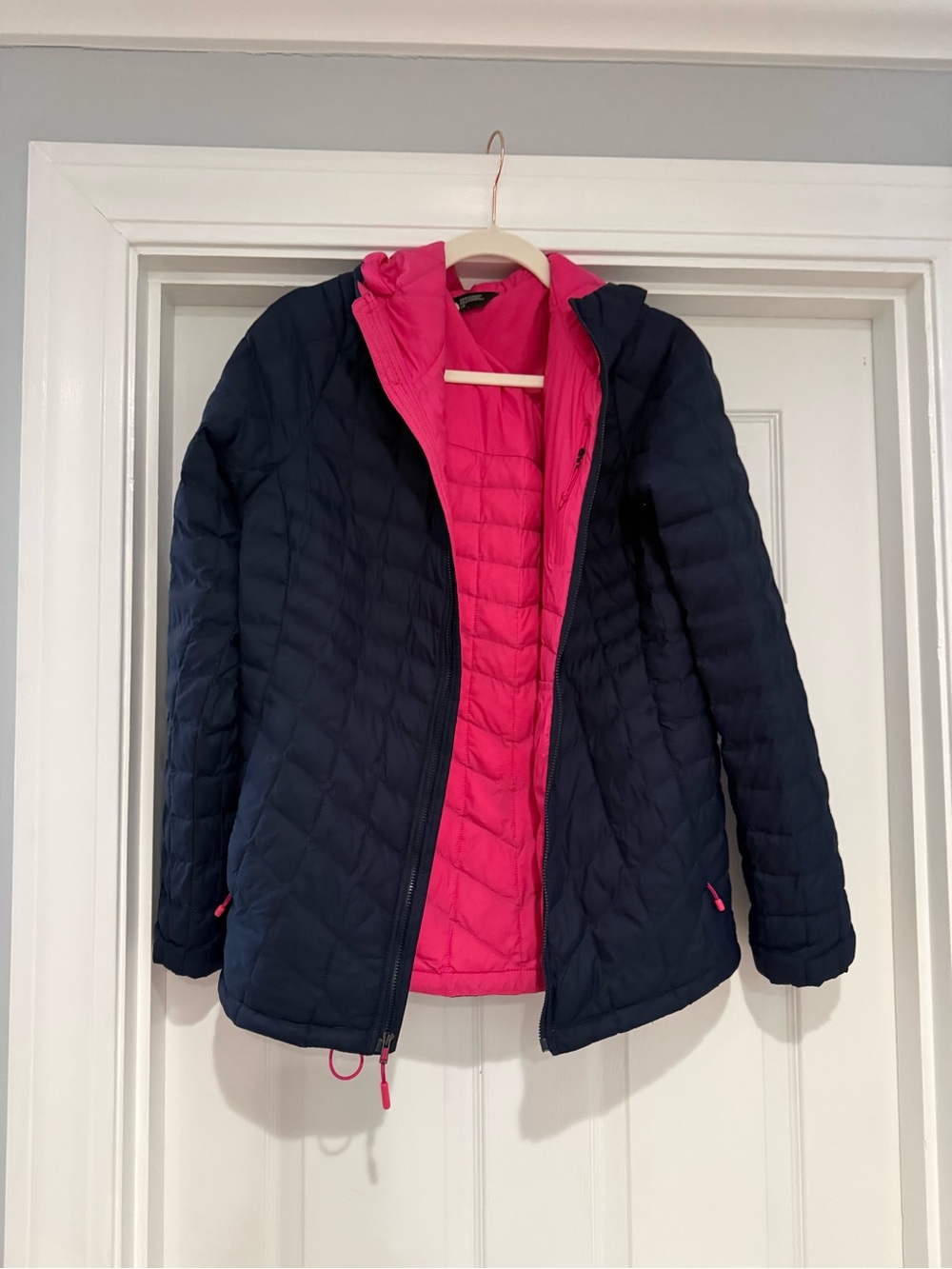 The North Face Women Navy and Hot Pink Puffer Jacket